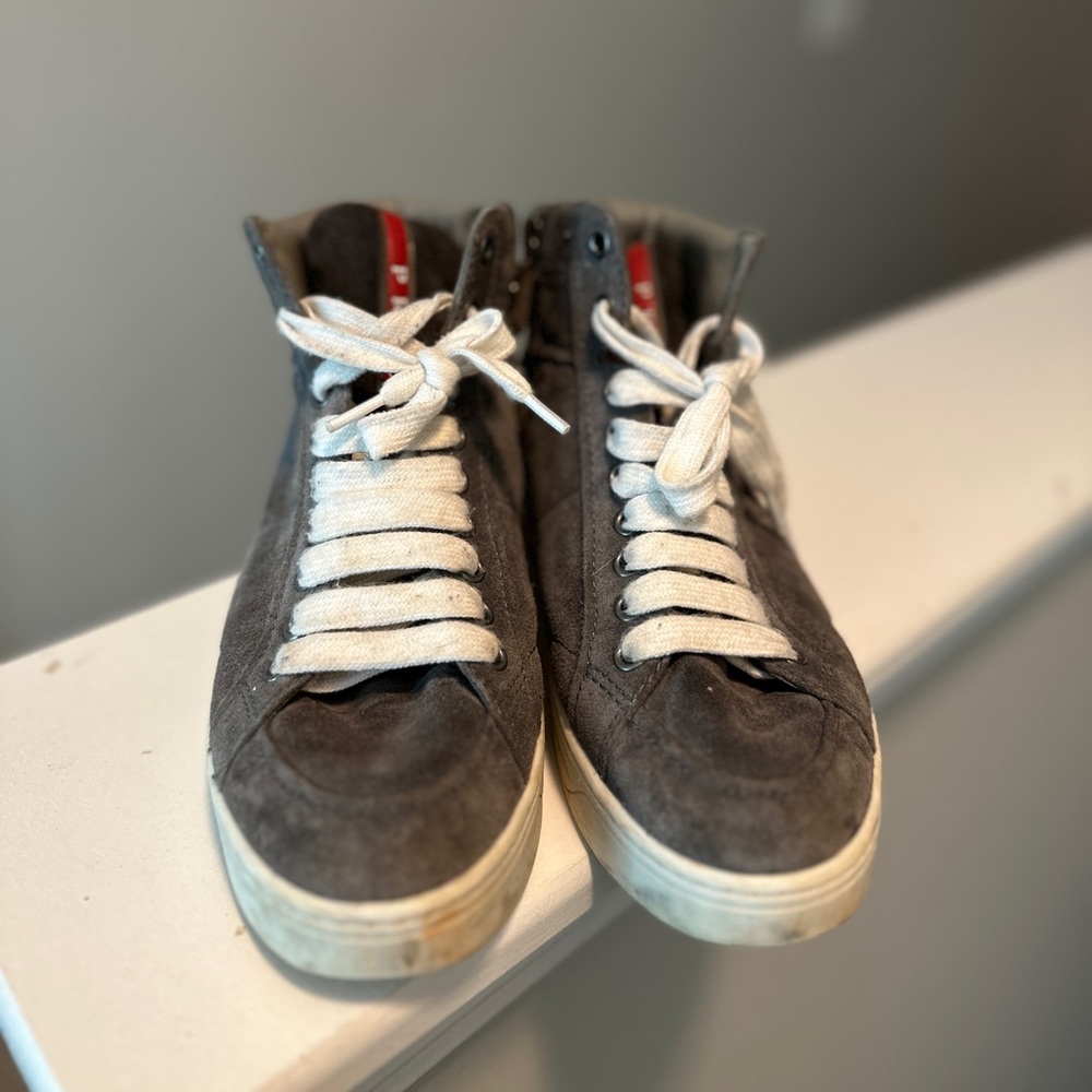Prada High top suede sneaker